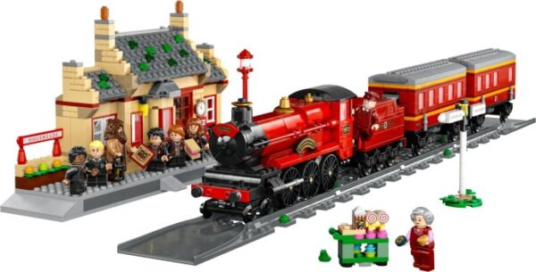 LEGO 76423 Hogwarts Express & Hogsmeade Station